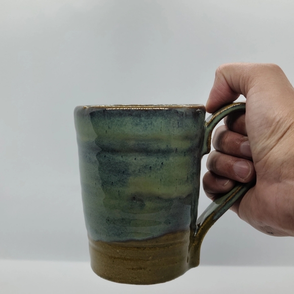 Northern Lights Mugs - Picture 3 of 4